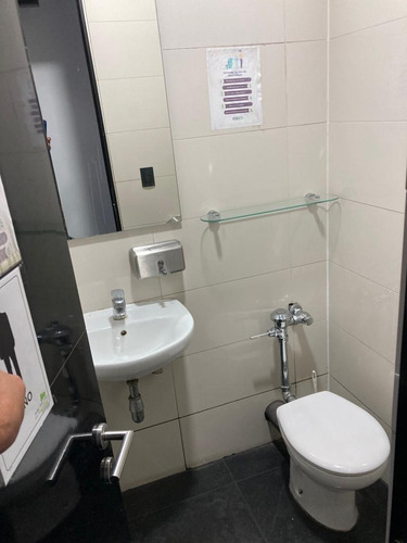 Imagen 5 de 16 de Arriendo Oficina De 207 M2 En Núcleo Vespucio, Conchalí.
