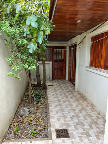 Casa En Punta Mogotes