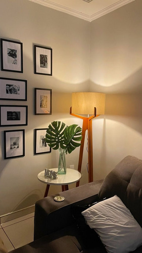 Luminária Piso Chão Em Madeira Com Cupula Design Elegante