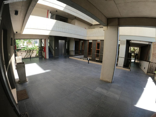 Imagen 9 de 11 de Departamento En Venta, Rivadavia 730 (n°1, Planta Baja), Belén De Escobar
