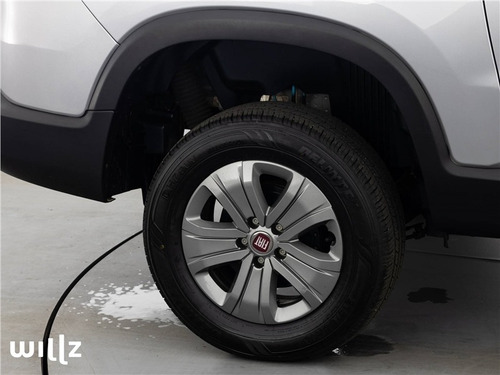 Imagem 13 de 15 de Fiat Toro 1.8 16v Evo Flex Freedom At6