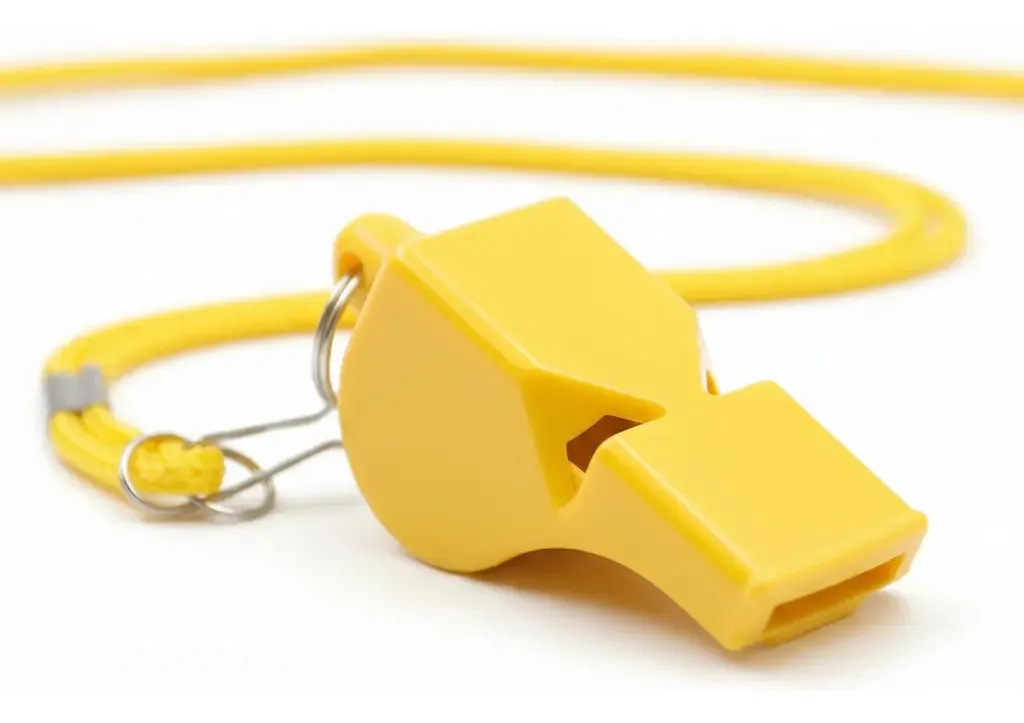 Apito Esportivo Potente 120db Com Protetor Dentário E Cordão Amarelo