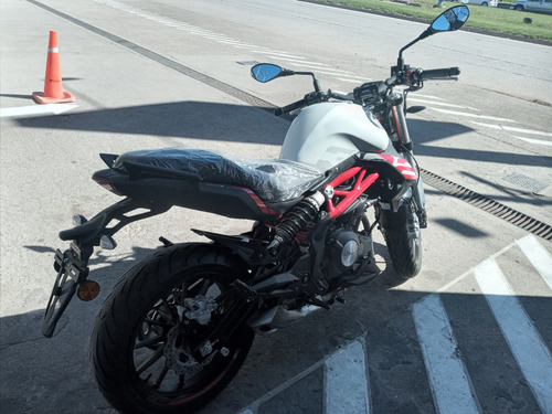 Benelli Tnt 302 S Naked Urbana Deportiva Abs 0km