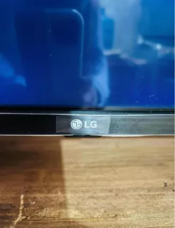 Pantalla 65 LG Seminueva Sin Detalles