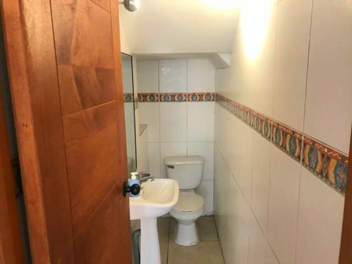 Casa Duble De Almeyda/irarrázabal