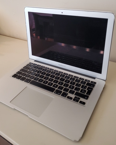 Macbook Air Model A1369 [para Repuestos] [leer]