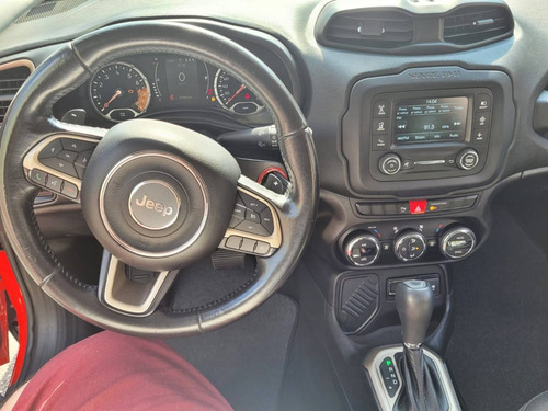 Imagem 10 de 13 de Jeep Renegade 1.8 16v Flex Longitude 4p Automático