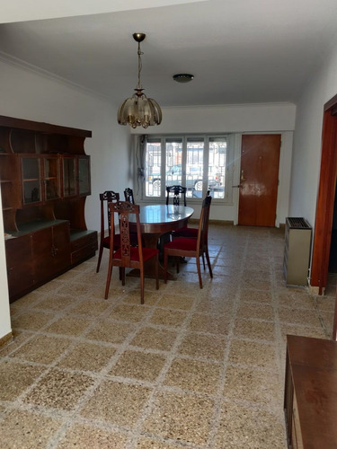 Imagen 2 de 17 de Hermoso Chalet 4 Amb. San Jose