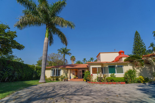 Casa En Un Nivel En Venta En Pedregal De Las Fuentes Jiutepec Morelos