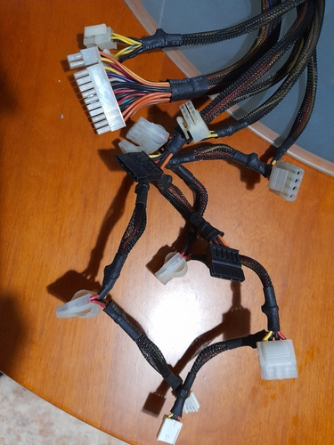 Imagen 4 de 4 de Fuente Thermaltake Tr2-430