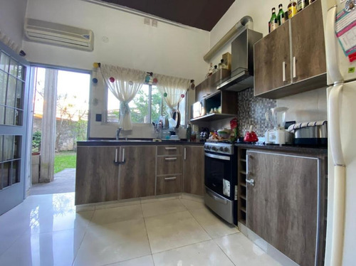 Imagen 3 de 7 de Local Con Vivienda En Venta En Castelar Sur