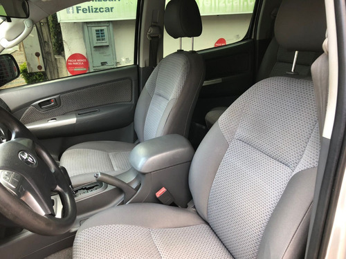 Imagem 6 de 11 de Toyota Hilux