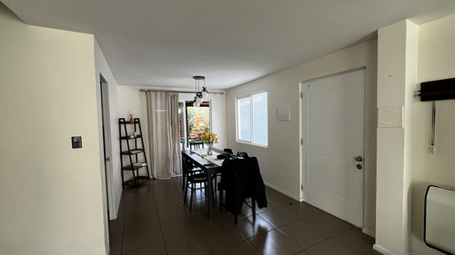 Arriendo Lo Campino Casa Condominio