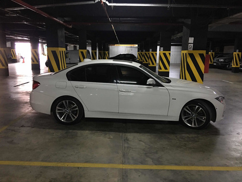 Bmw Serie 3 2.0 328i Sedán Sport 245cv 2013