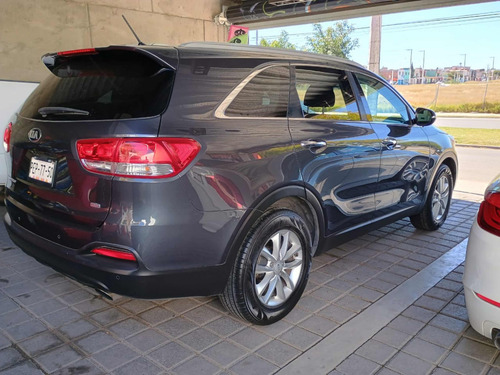 Kia Sorento 2.4 Lx At