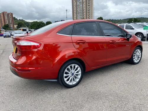 Ford Fiesta 1.6 Titanium Mt