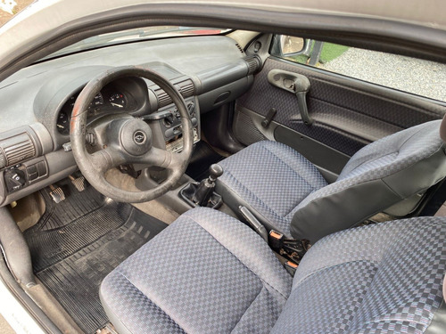 Chevrolet Corsa 1.0 Mpfi Super 8v Gasolina 2p Manual