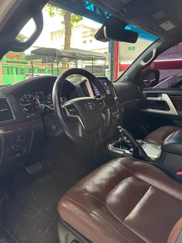 Toyota Lc200 2018 Canadiense