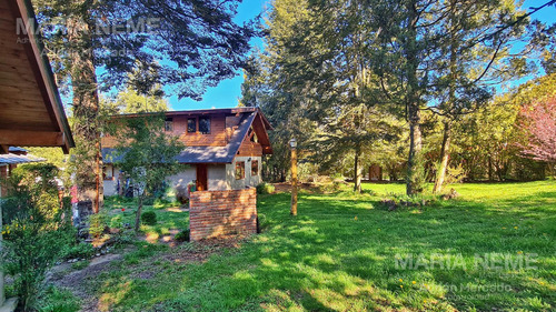 Casa En  Villa La Angostura B° Tres Cerros