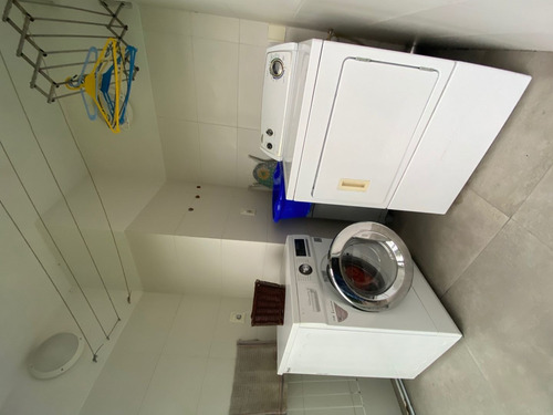 Casa En Venta De 3 Dormitorios En Playa Mansa