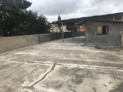 Imagen 29 de 30 de Venta De Edificio En Los Rosales / Gc 23-3556