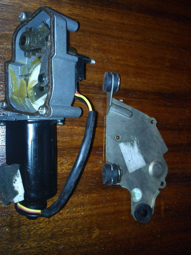Motor De Limpiaparabrisas Trasero Original Para Arauca Qq6