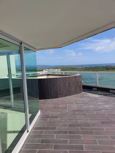 Imagen 7 de 9 de Re/max. Iris Hernandez. Vende Apartamento (259m2). Tucacas. Falcon. Codigo 10985