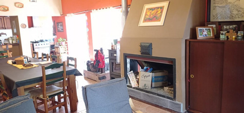 Imagen 8 de 24 de Casa Residencial Con Pileta, Dos Dormitorios