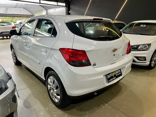 Chevrolet Onix Onix 1.4 LT SPE/4
