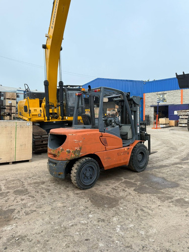Autoelevador Usado 5000kg Liugong Clark Cat Hister Toyota