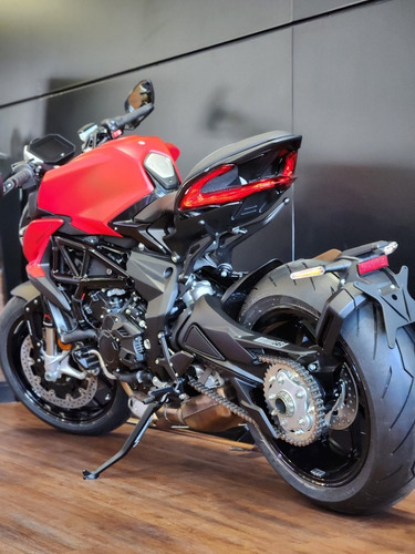 Imagen 17 de 25 de Moto Mv Agusta Dragster 800 Rosso Mate