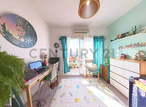 Venta De Departamento 3 Ambientes En Flores, Capital Federal