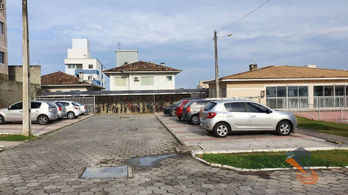 Imagem 14 de 18 de Apartamento À Venda, 62 M² Por R$ 175.000,00 - Areias - São José/sc - Ap0903