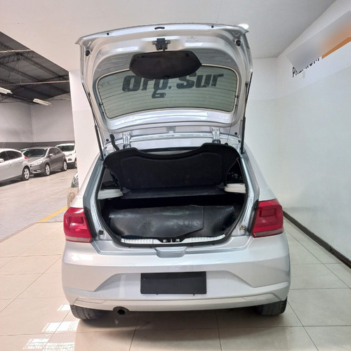 Imagen 6 de 10 de Volkswagen Gol Trend Trendline 5p Gnc 5p Mt