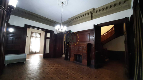 Alquiler Edificio Oficinas Centro, Prox Plaza Cagancha