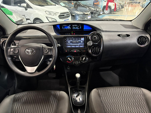 Toyota Etios 1.5 X Plus 16v Aut. 4p