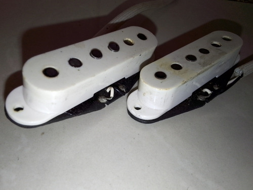 Single Coil Fender Classic Series Japon Single Coil Guitarra (Usado)