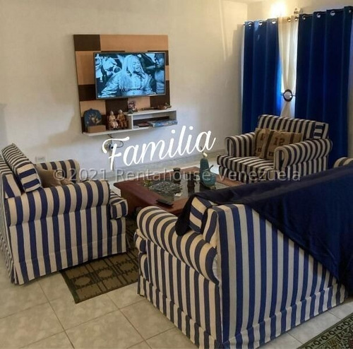 Imagen 11 de 14 de Rentahouse Concepto Vende Casa En Tucacas Falcon 23-6363 / 0414-4128424