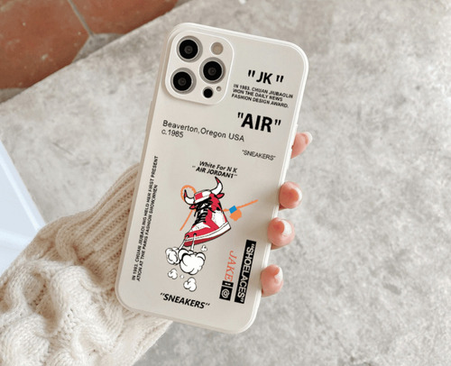 Capa Capinha Jordan C/ E S/ Portao Cartao Para Iphone Bege S/ Porta Cartão Iphone 14 Normal
