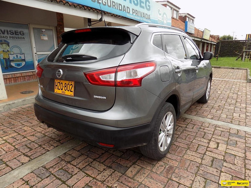 Nissan Qashqai Sense 2.0cc Mt Aa