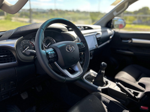 Toyota Hilux 2.8 Sr Mt 4x4 Y 4x2 ¡¡ 0km !! Recibo Vehículos