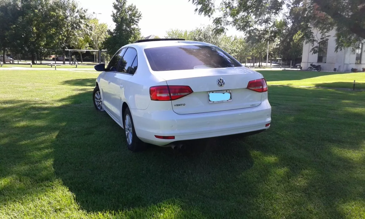 Volkswagen Vento 2.0 Advance 115cv Summer Package