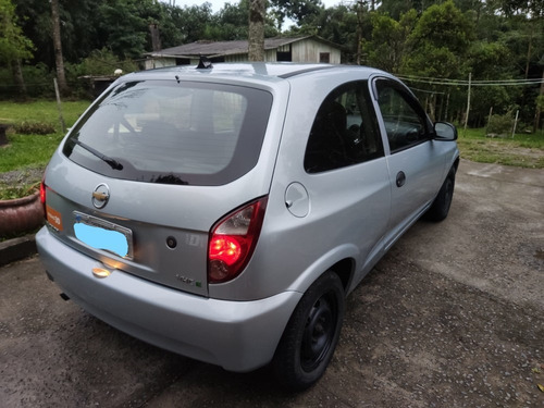 Celta Spirit Prata 1.0 3p 2010 Com Xénon Regularizado