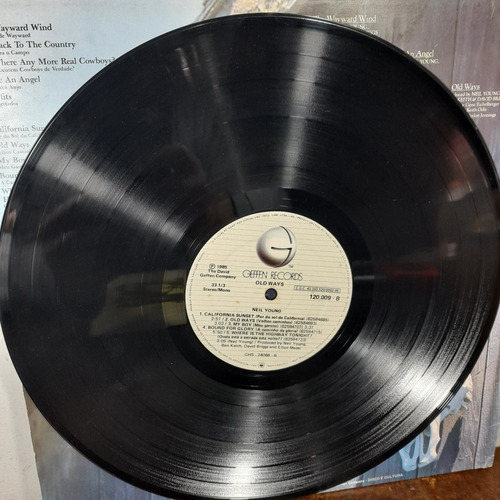 Imagem 3 de 6 de Vinil Lp Neil Young Old Ways Excelente Estado