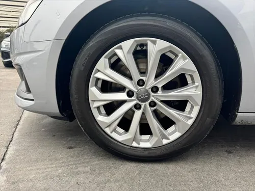 Audi A4 2.0 Dynamic Mhev At