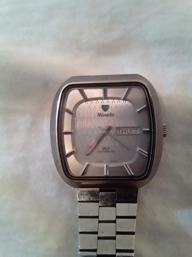 Reloj Nivada Vintage..