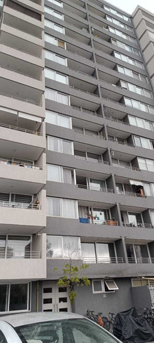 Excelente! 2 Dorm/1 Baño/estacio. Y Bodega (92218)