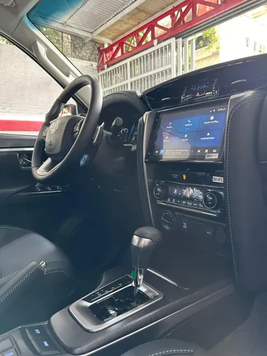 Toyota Fortuner Sw4