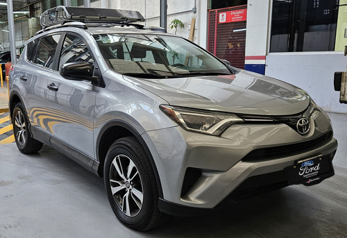Toyota RAV4 2.5 Le At