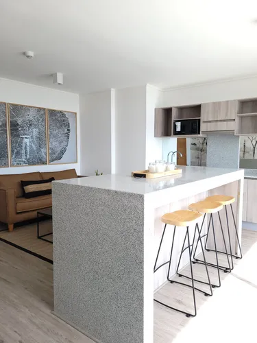 Ref:11767** Lindo Departamento 1d + 1b + Estacionamie